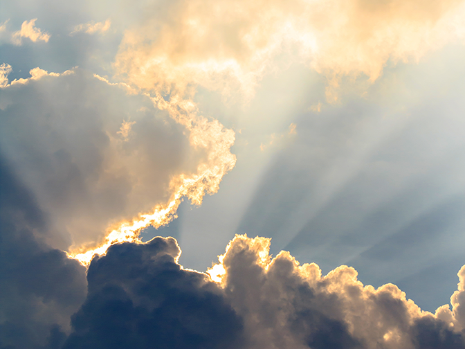 Clouds and sunrays